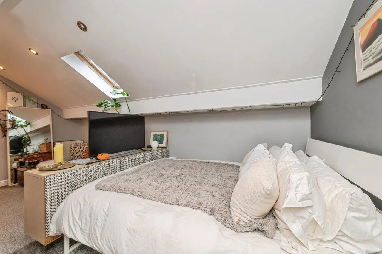 Clifton Road, Huddersfield, HD1, photo 23