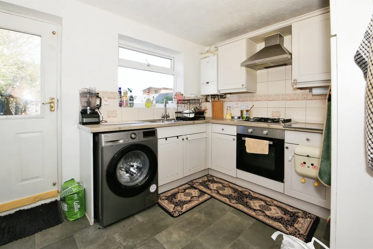 Fairchild Way, Peterborough, PE1, photo 4