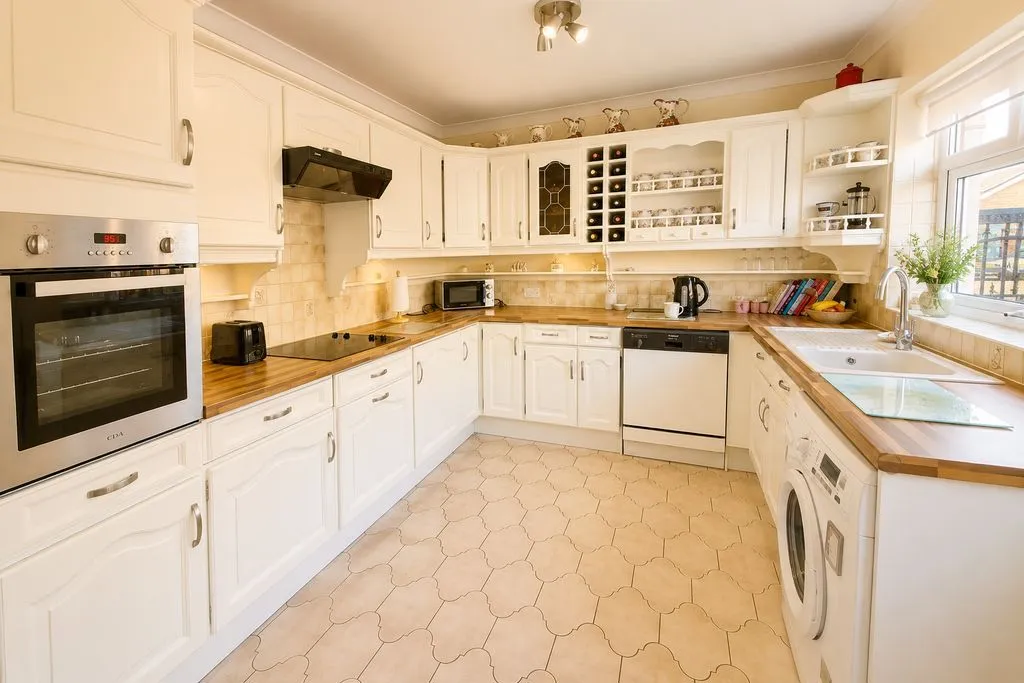 Elms View, Great Gonerby, photo 3