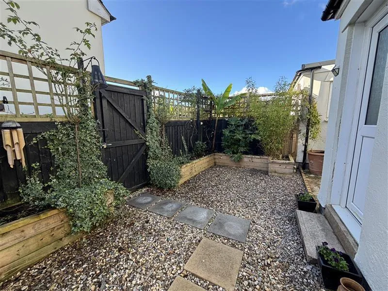 School Road, GL11, photo 9