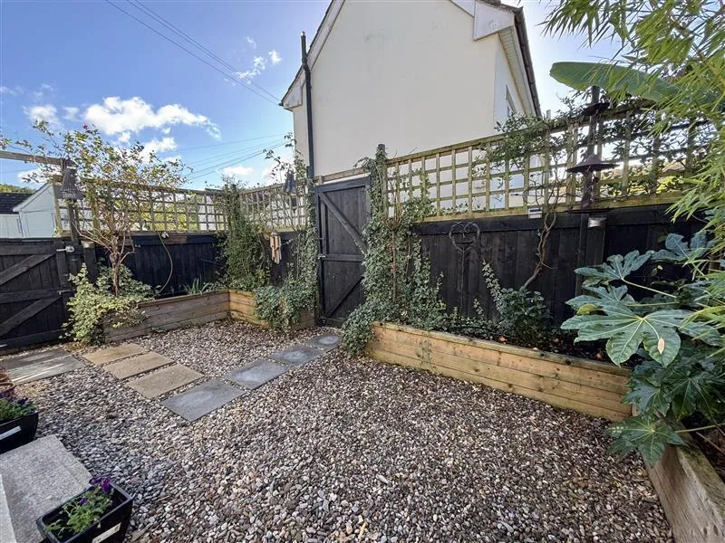 School Road, GL11, photo 3