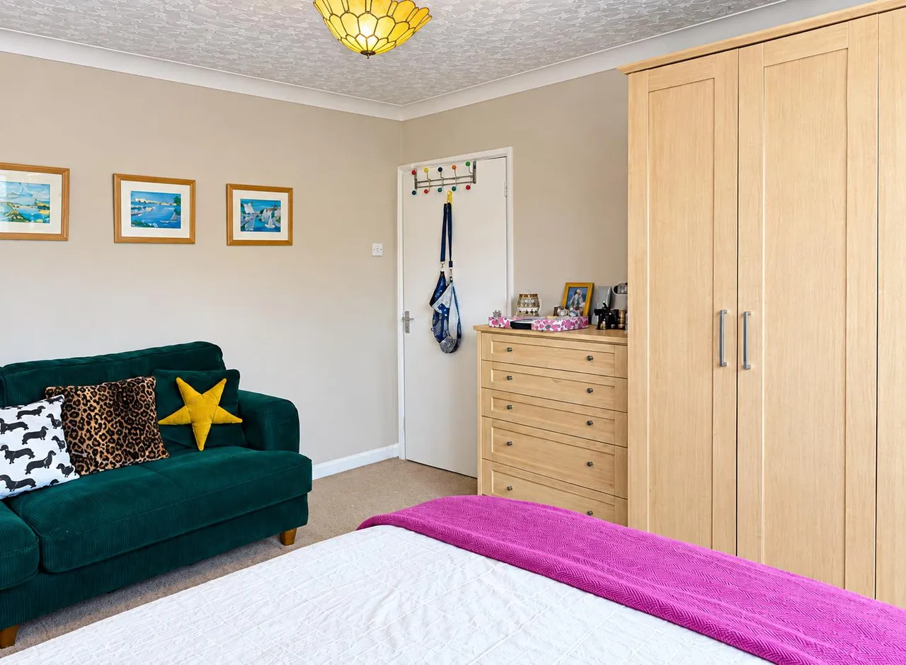 Lower Cippenham Lane, Slough, photo 7