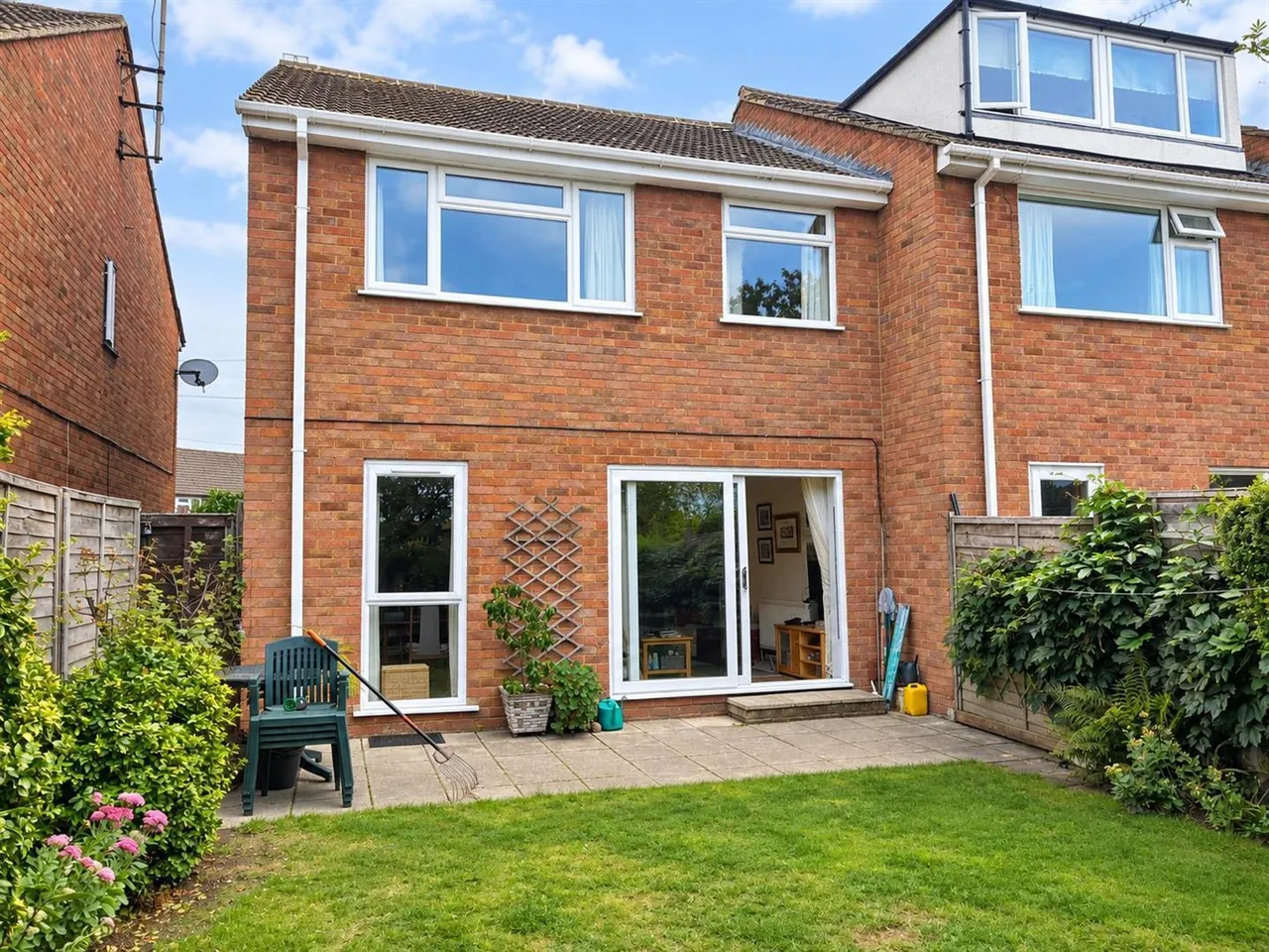 Lower Cippenham Lane, Slough, photo 14