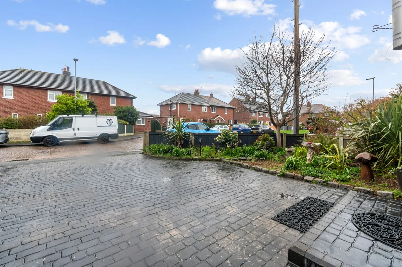 Princess Avenue, Padgate, Warrington, Warrington, WA1 3TS, photo 9