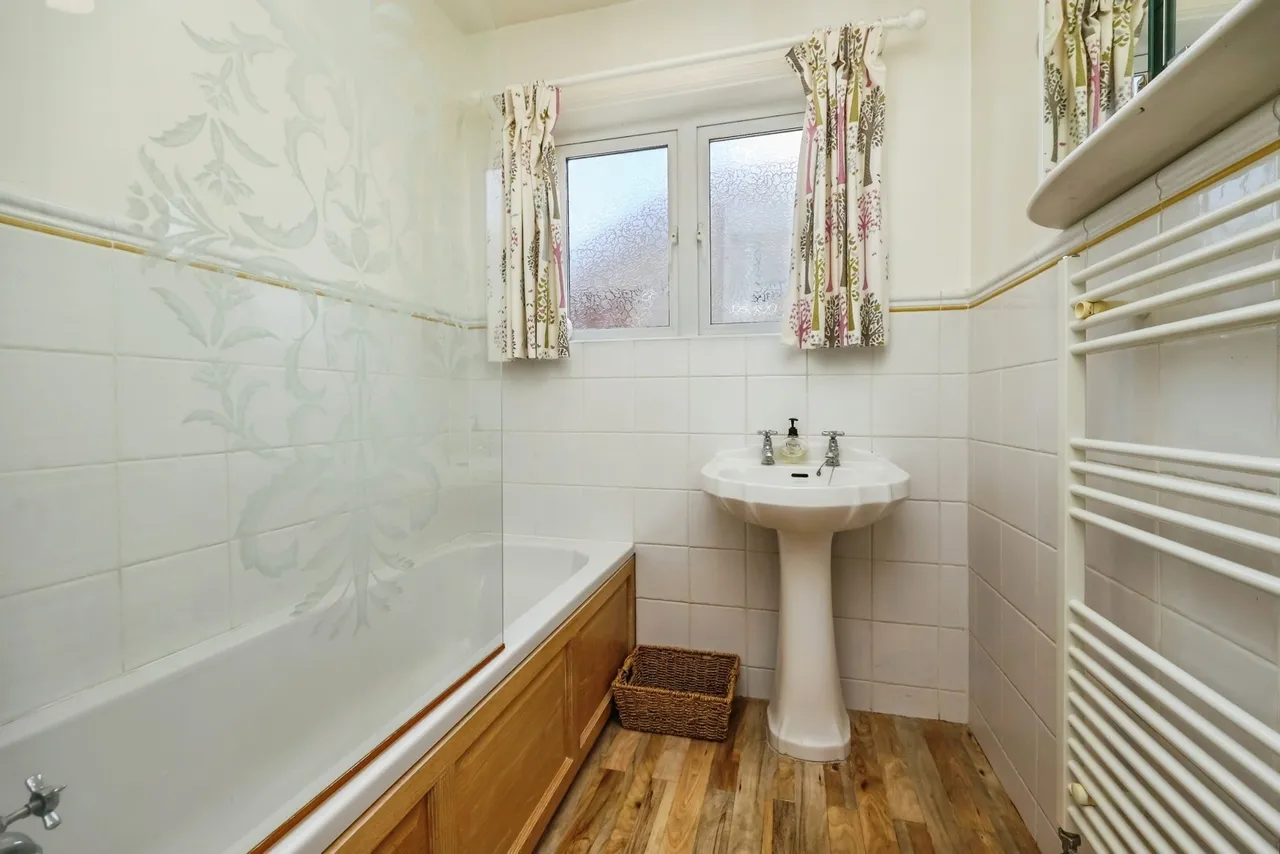 Aspley Park Drive, Nottingham, NG8, photo 16