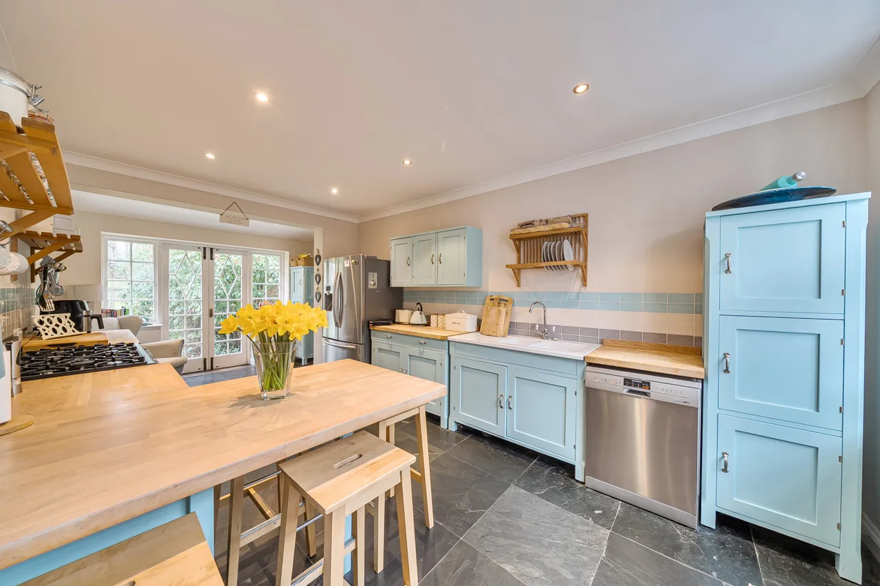 Eastcote Road, Pinner, HA5, photo 5