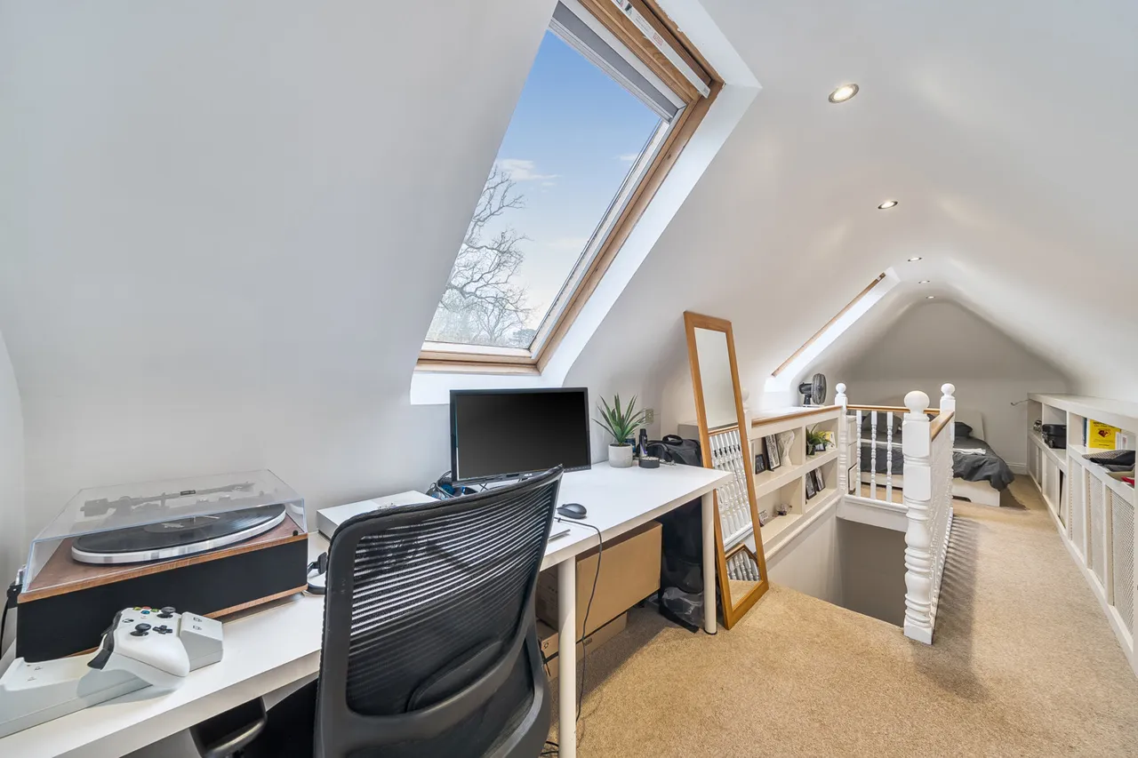 Eastcote Road, Pinner, HA5, photo 10