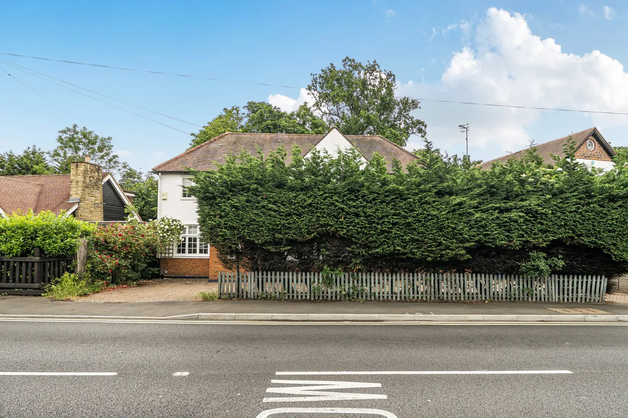 Eastcote Road, Pinner, HA5, photo 29