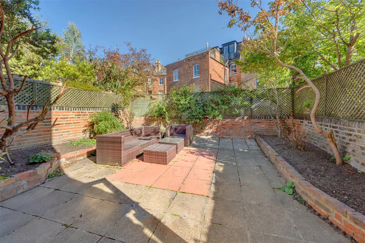 Cressy Road, Hampstead, NW3, photo 13