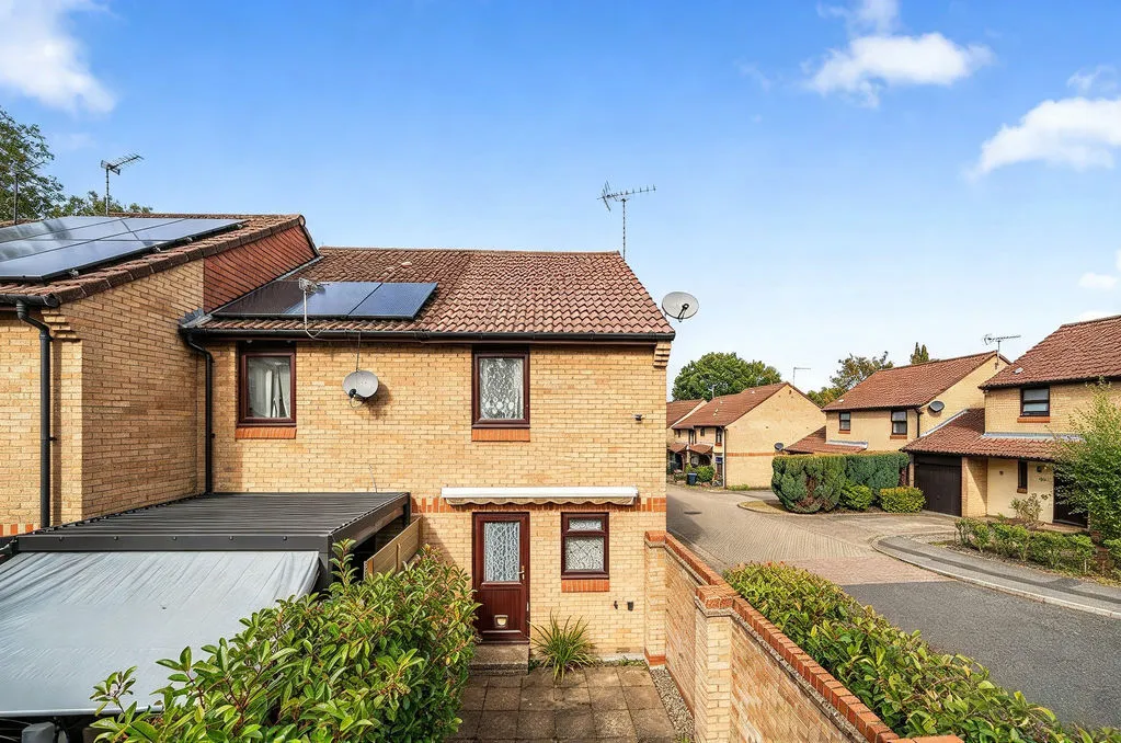Rowhurst Avenue, Addlestone, KT15, photo 11