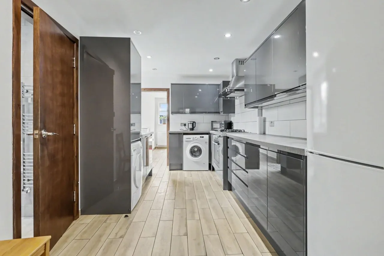 Salisbury Road, Manor Park, E12, photo 3