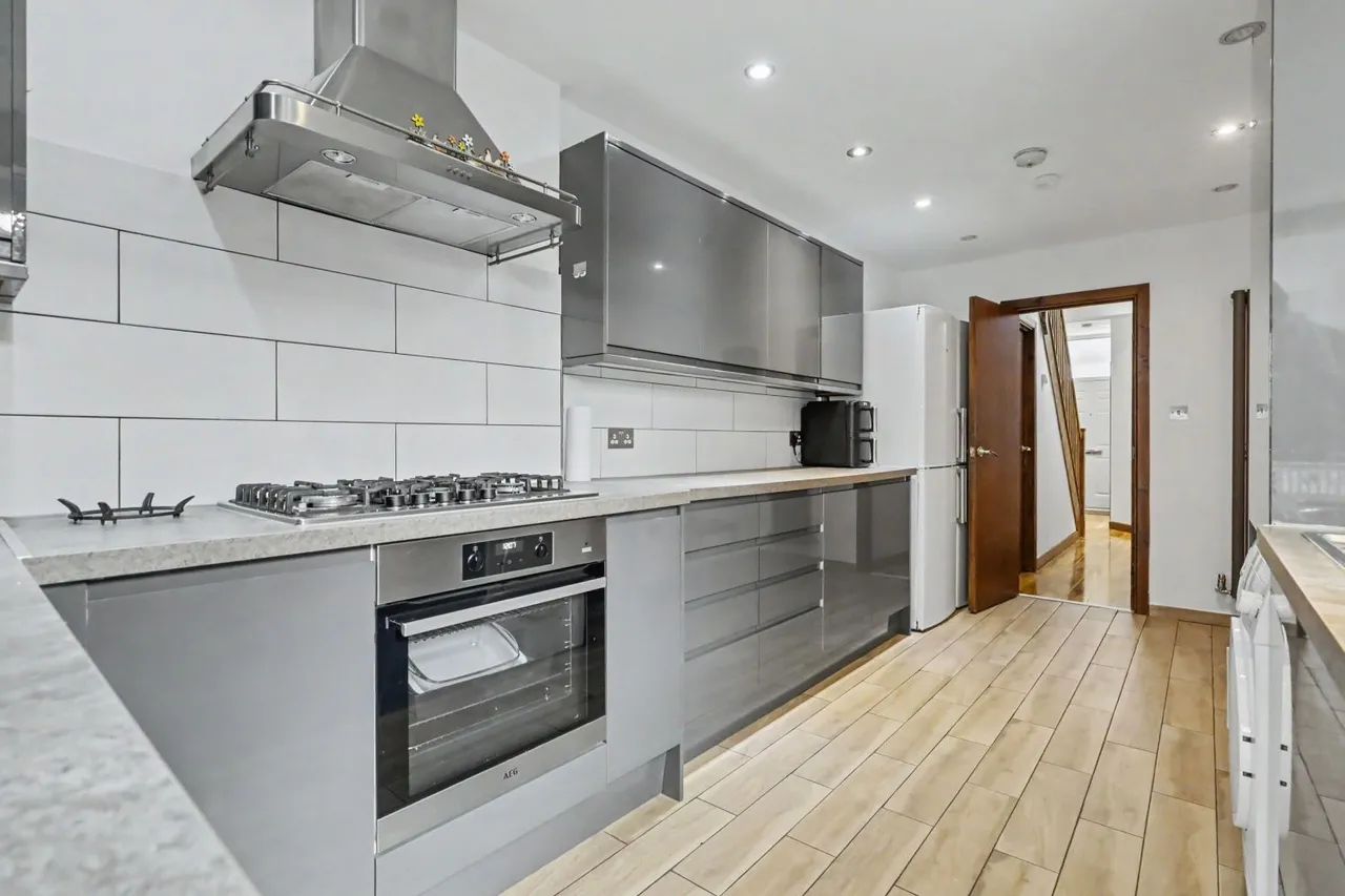 Salisbury Road, Manor Park, E12, photo 6
