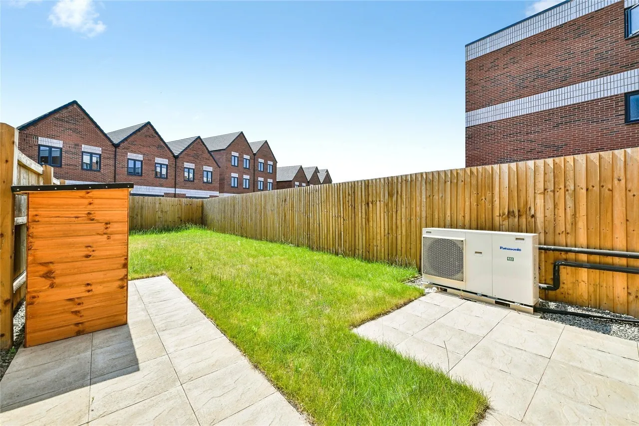 Trentside, Beeston, NG90, photo 10