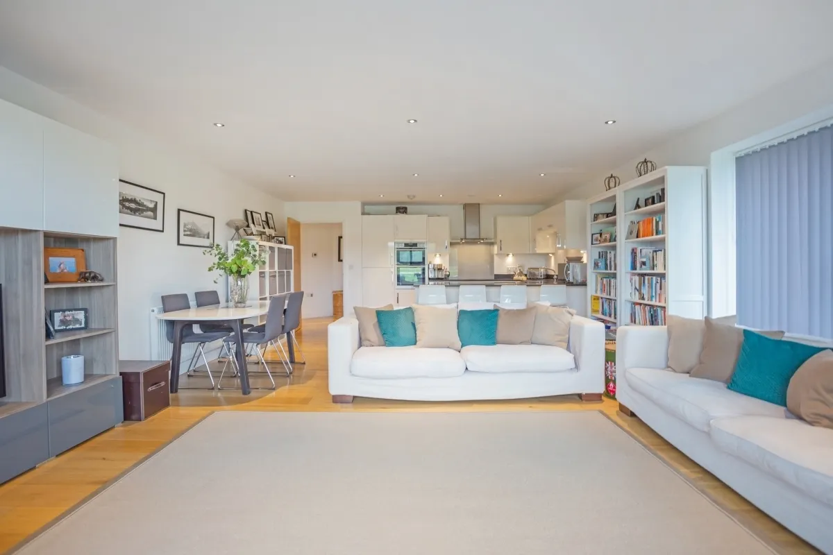 Cape Cross House Newbury, RG14, photo 6