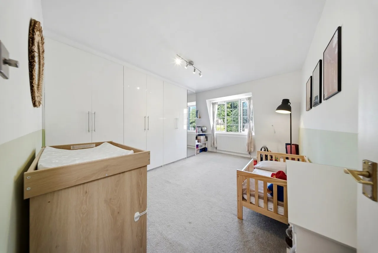 Herga Court, Harrow, HA1, photo 6