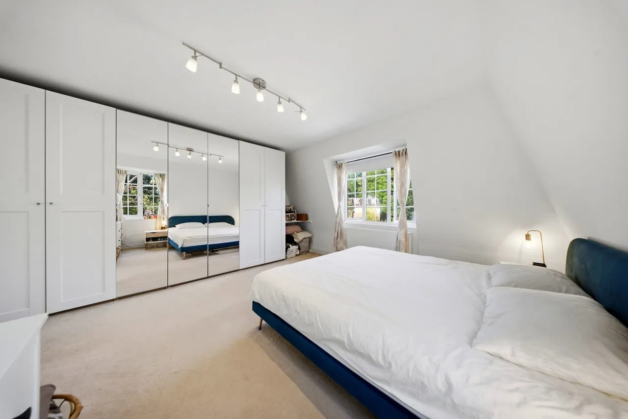Herga Court, Harrow, HA1, photo 5