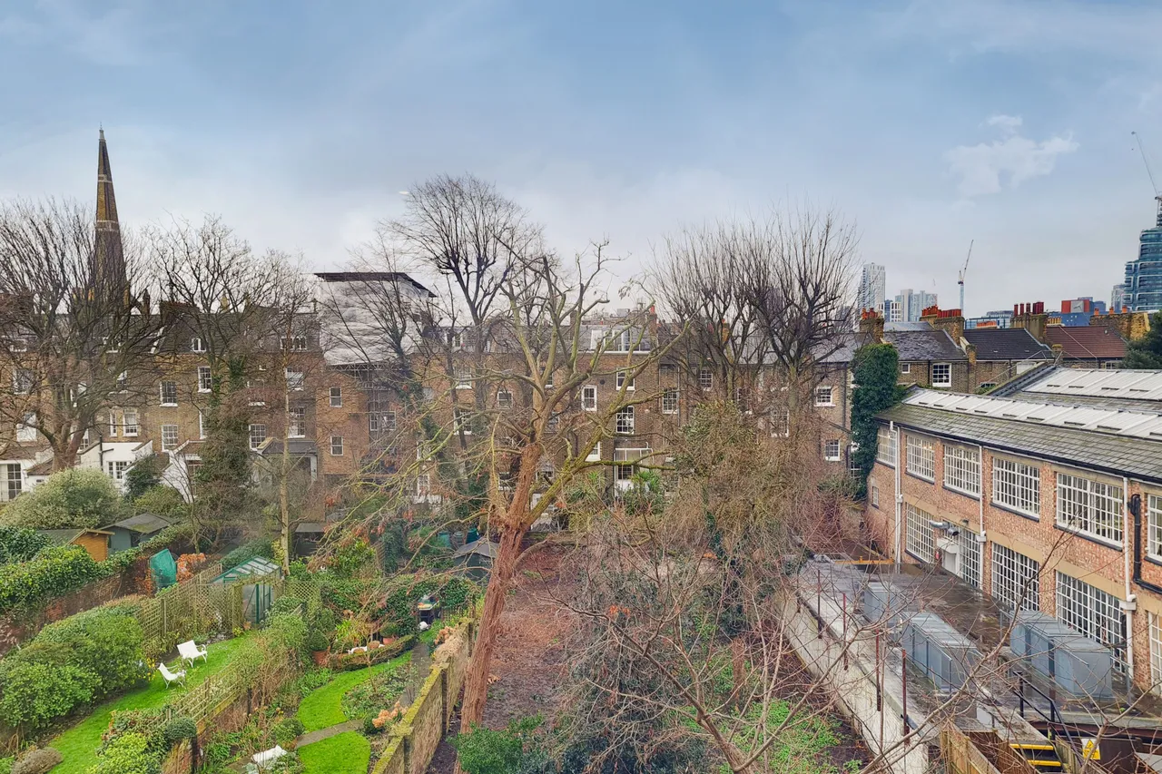 Flat 5, 50 Colebrooke Row, London, photo 10