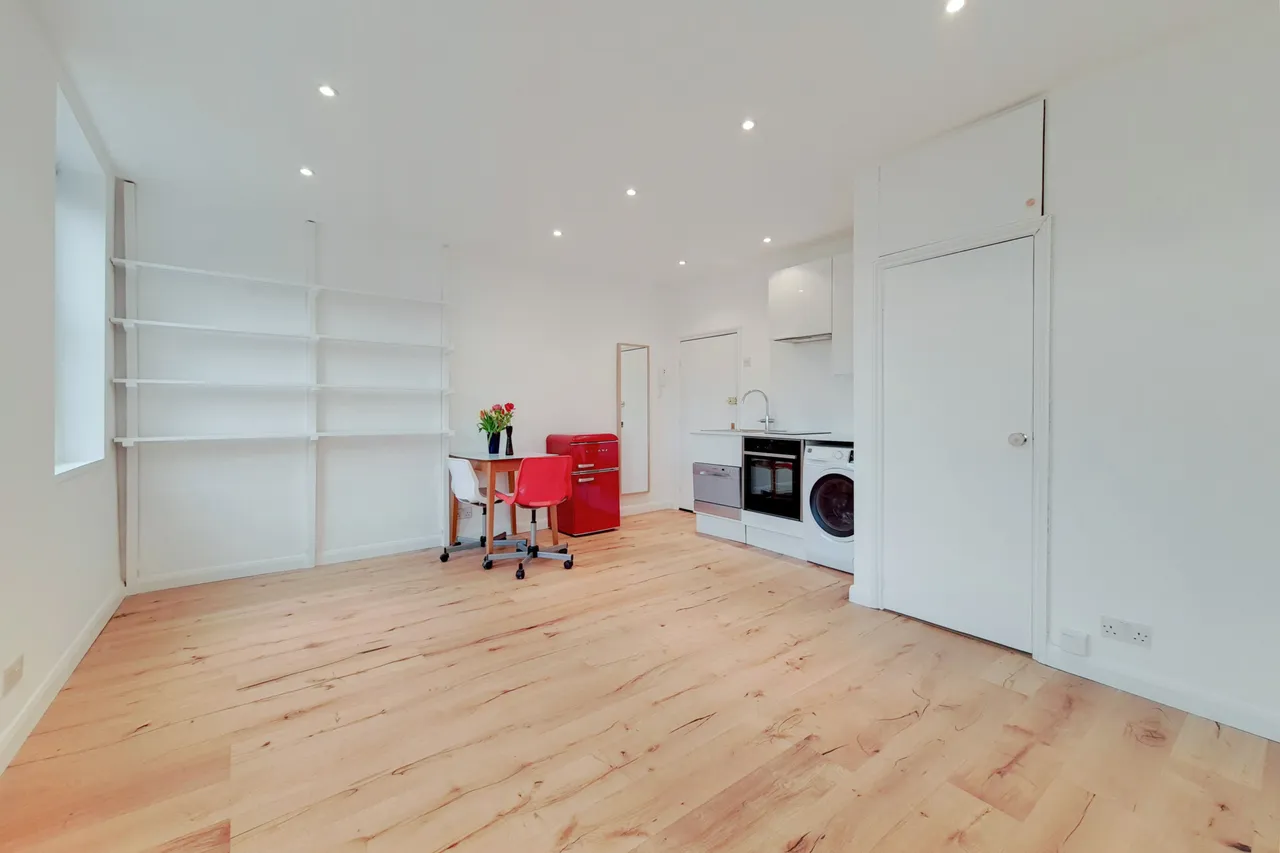 Flat 5, 50 Colebrooke Row, London, photo 8