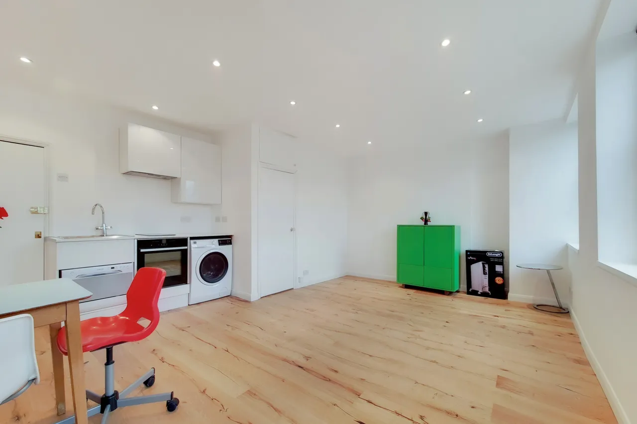 Flat 5, 50 Colebrooke Row, London, photo 5