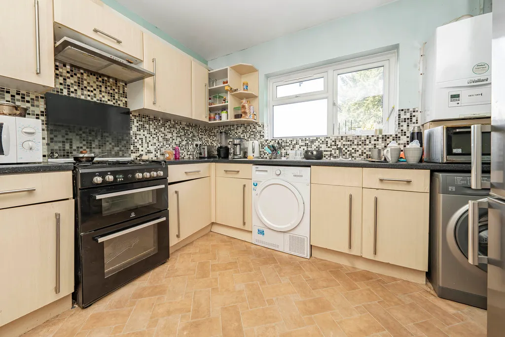 Ash Grove, Harefield, UB9, photo 3