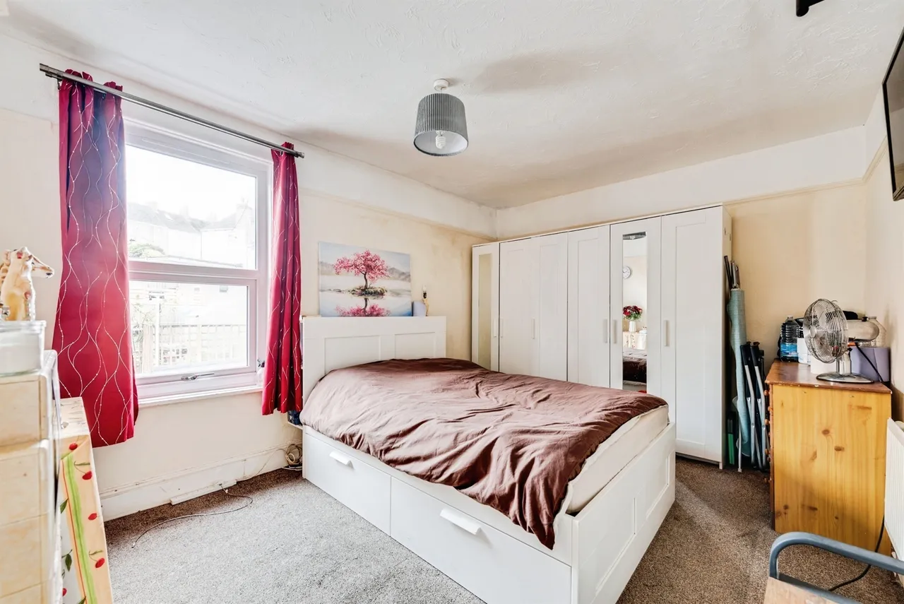 Crombey Street, Swindon, photo 10