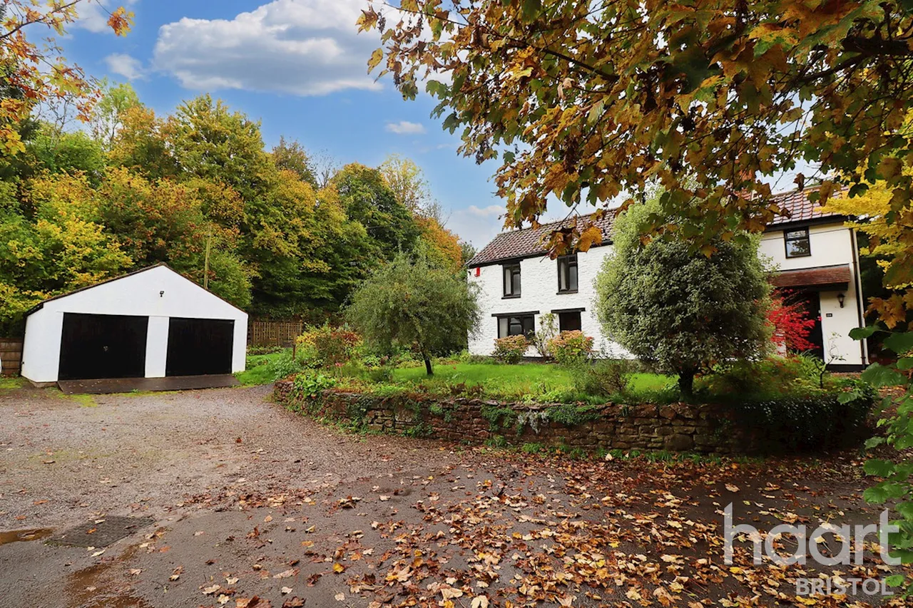 4 bed house for sale, St Georges Hill, Bristol, BS20