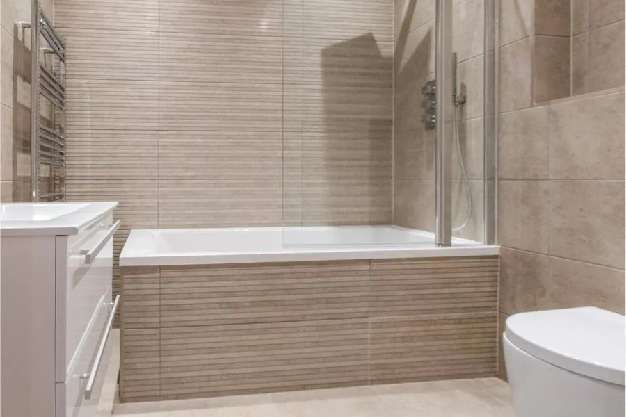 Harvest Crescent, Fleet, GU51, photo 5