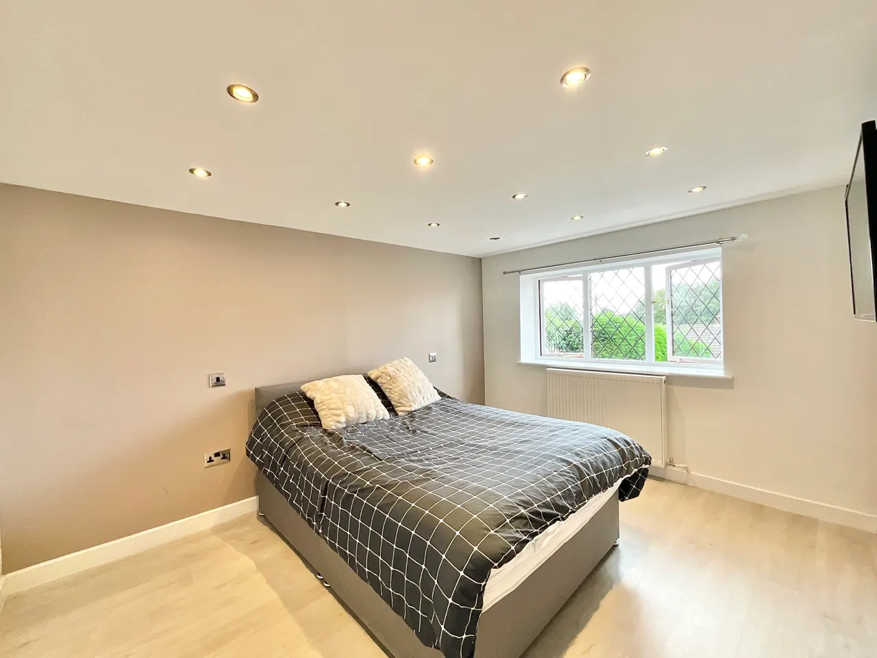 Prince George Street, Cheadle, ST10, photo 17