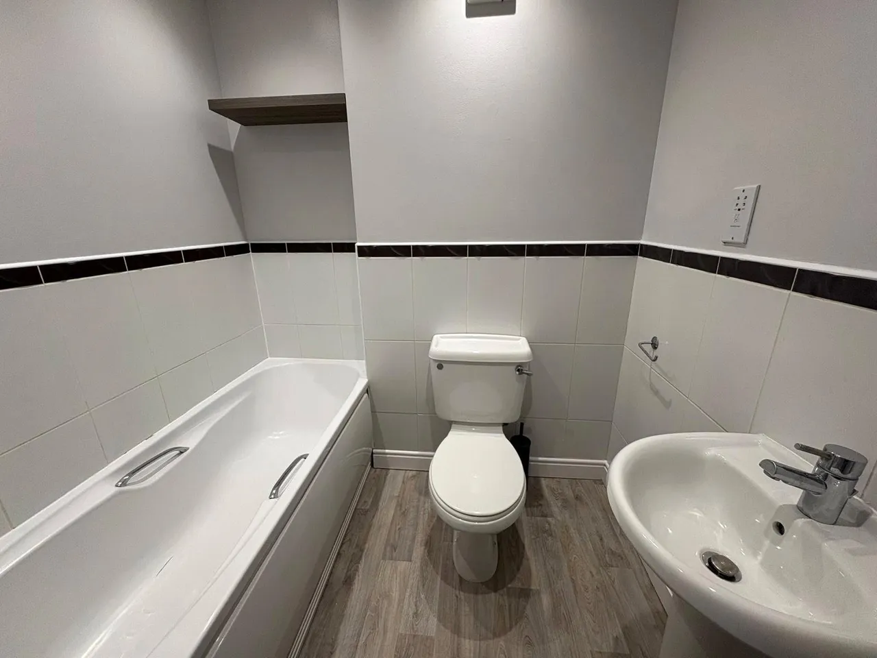 Fawn Drive, Aldershot, GU12, photo 14