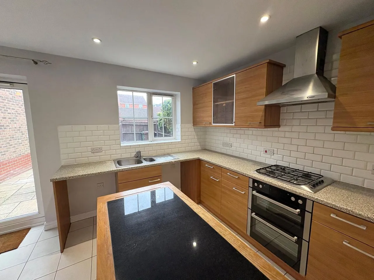 Fawn Drive, Aldershot, GU12, photo 12