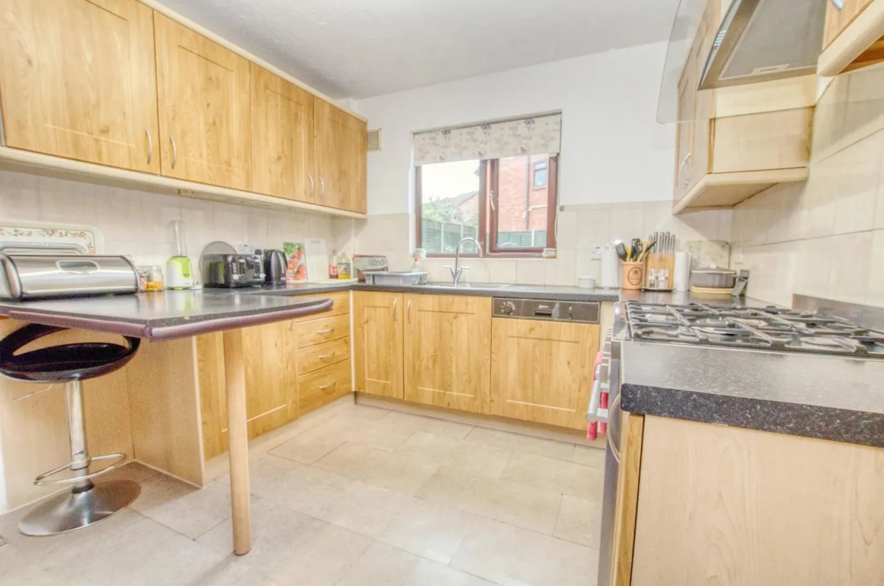 Elan Close, West End, Southampton, SO18 3QP, photo 7