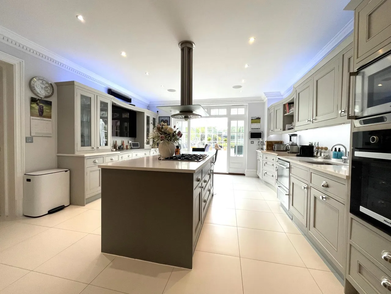 Warren Drive, Kingswood, KT20, photo 10