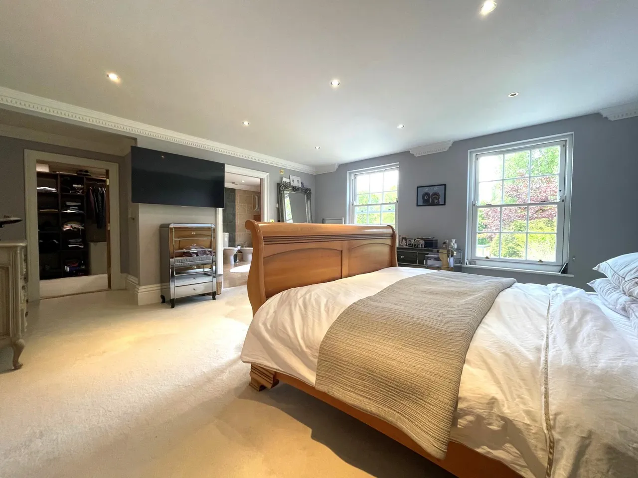 Warren Drive, Kingswood, KT20, photo 15