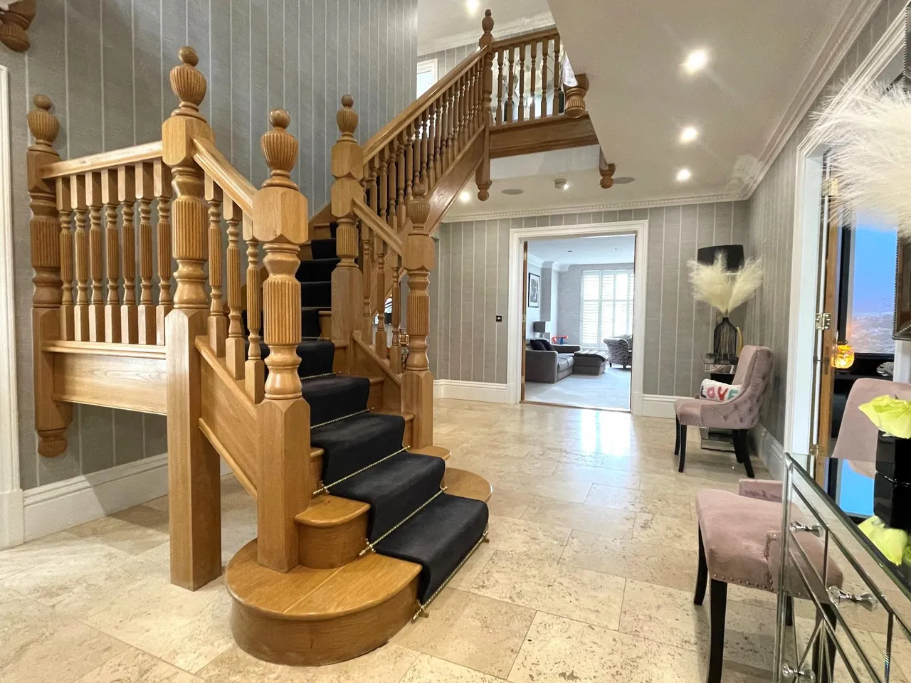 Warren Drive, Kingswood, KT20, photo 4