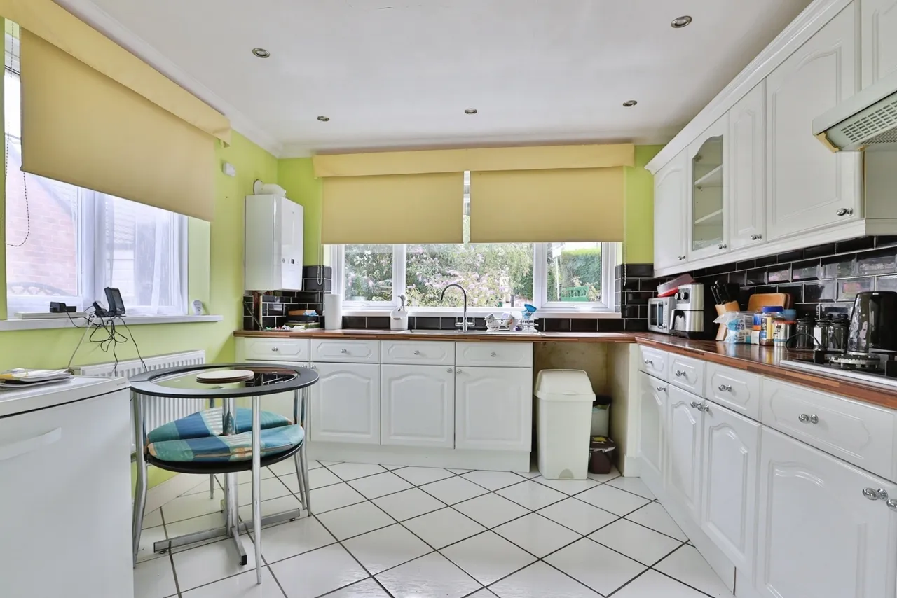 Tedder Road, East Howe, BH11, photo 5