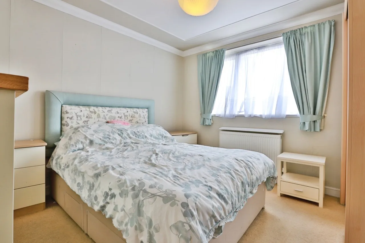 Tedder Road, East Howe, BH11, photo 12
