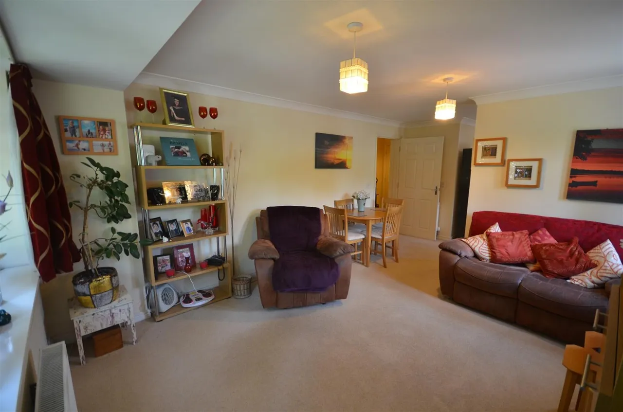 Rickmansworth Road, Watford, photo 3