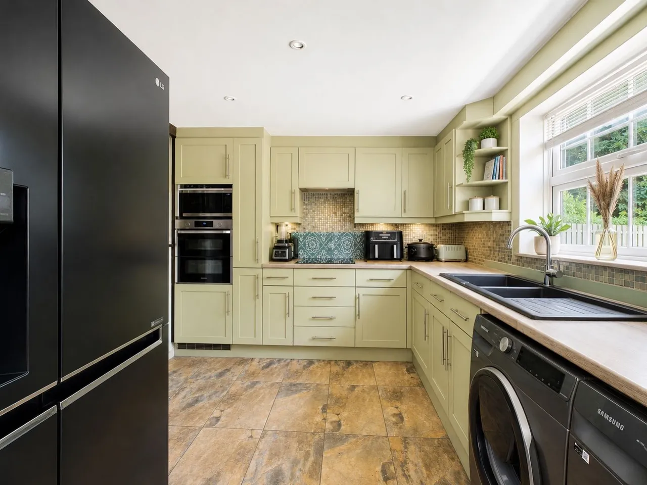 Tinglebridge, Hemingfield, S73, photo 7