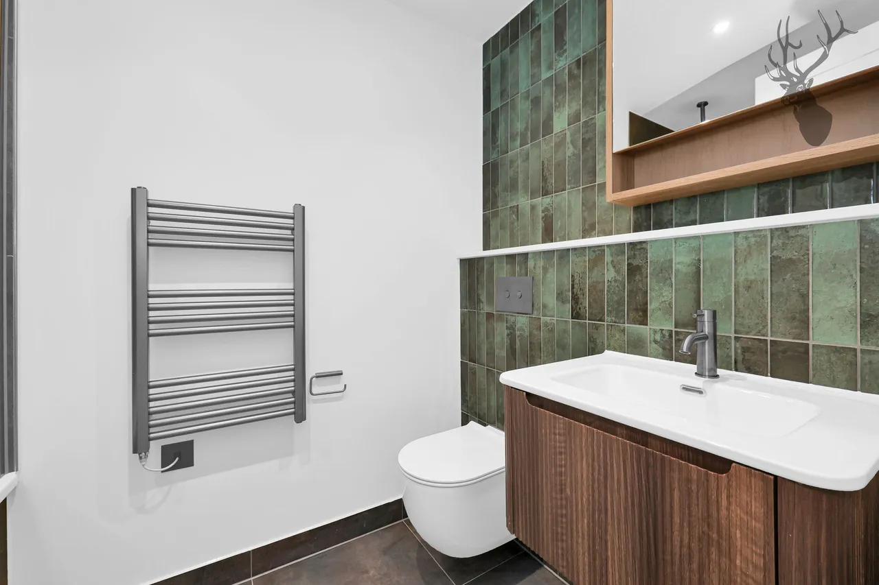 Morris Road, London, E14, photo 20