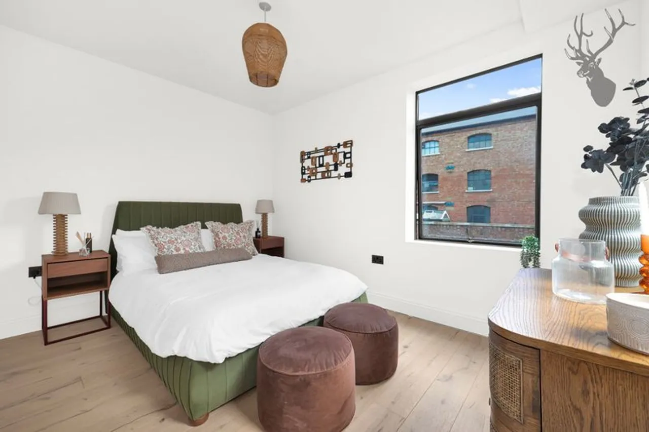 Morris Road, London, E14, photo 16
