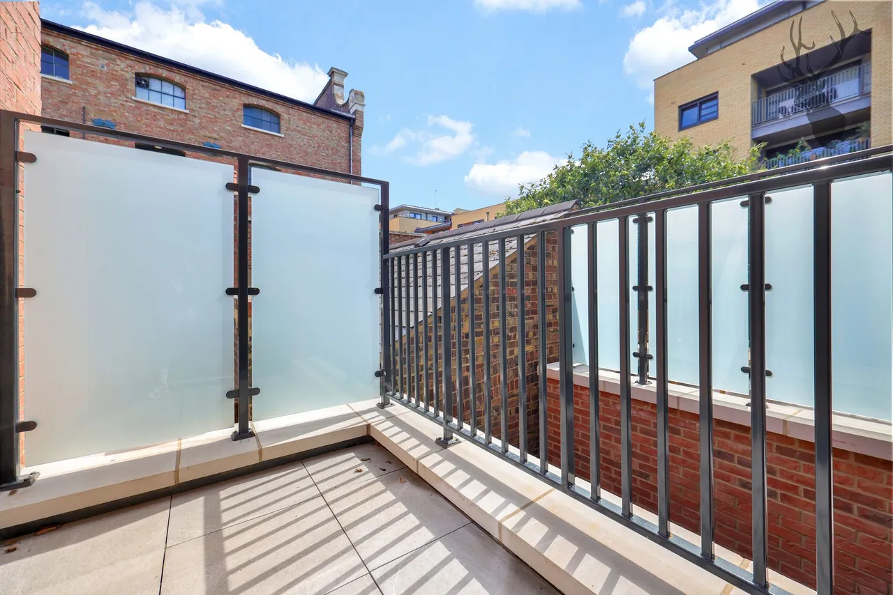 Morris Road, London, E14, photo 21