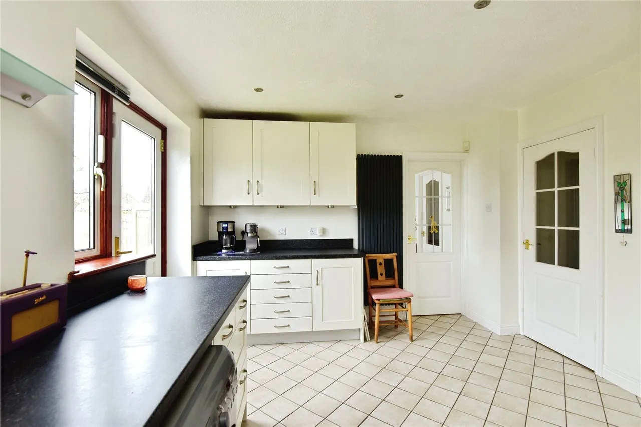 Booth Avenue, Sandbach, Cheshire, CW11, photo 12
