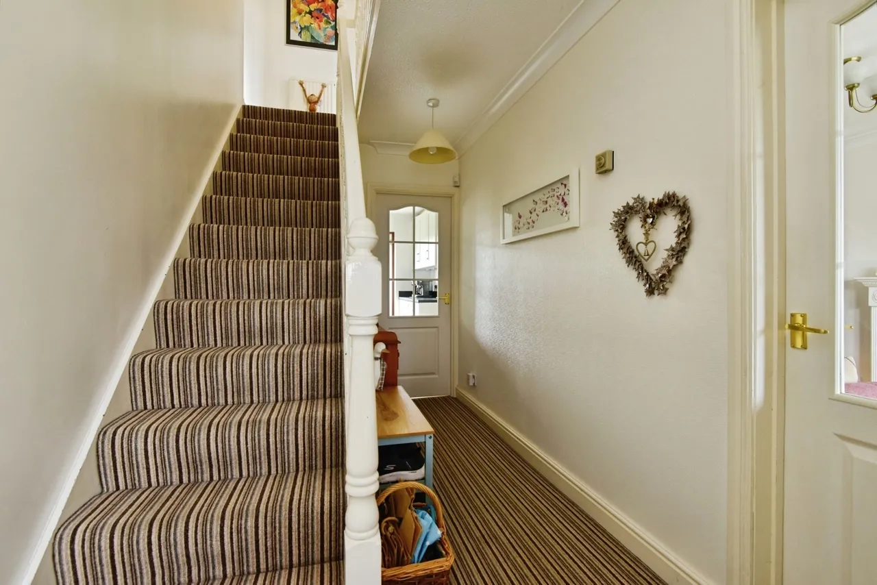 Booth Avenue, Sandbach, Cheshire, CW11, photo 5