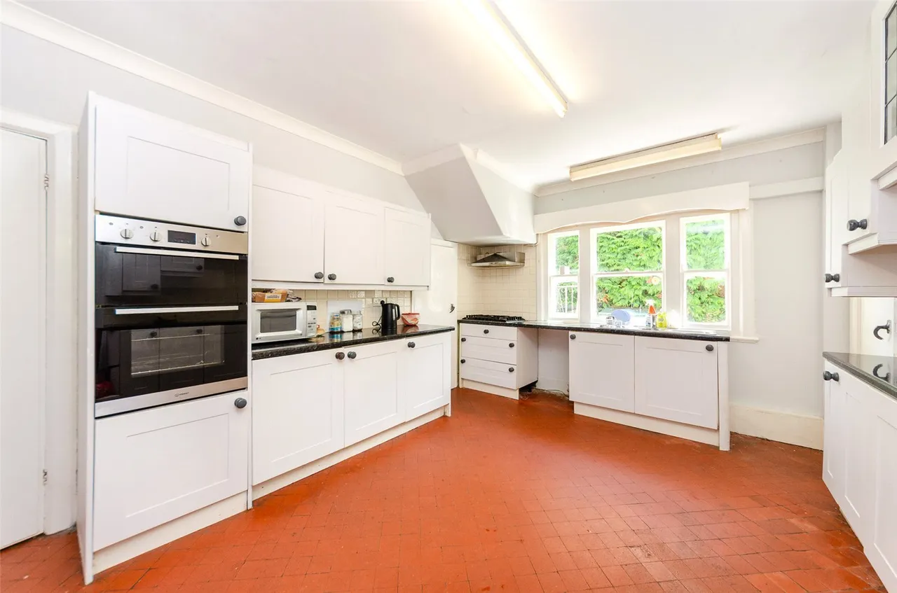 Ael Y Bryn Road, Colwyn Bay, LL29, photo 8