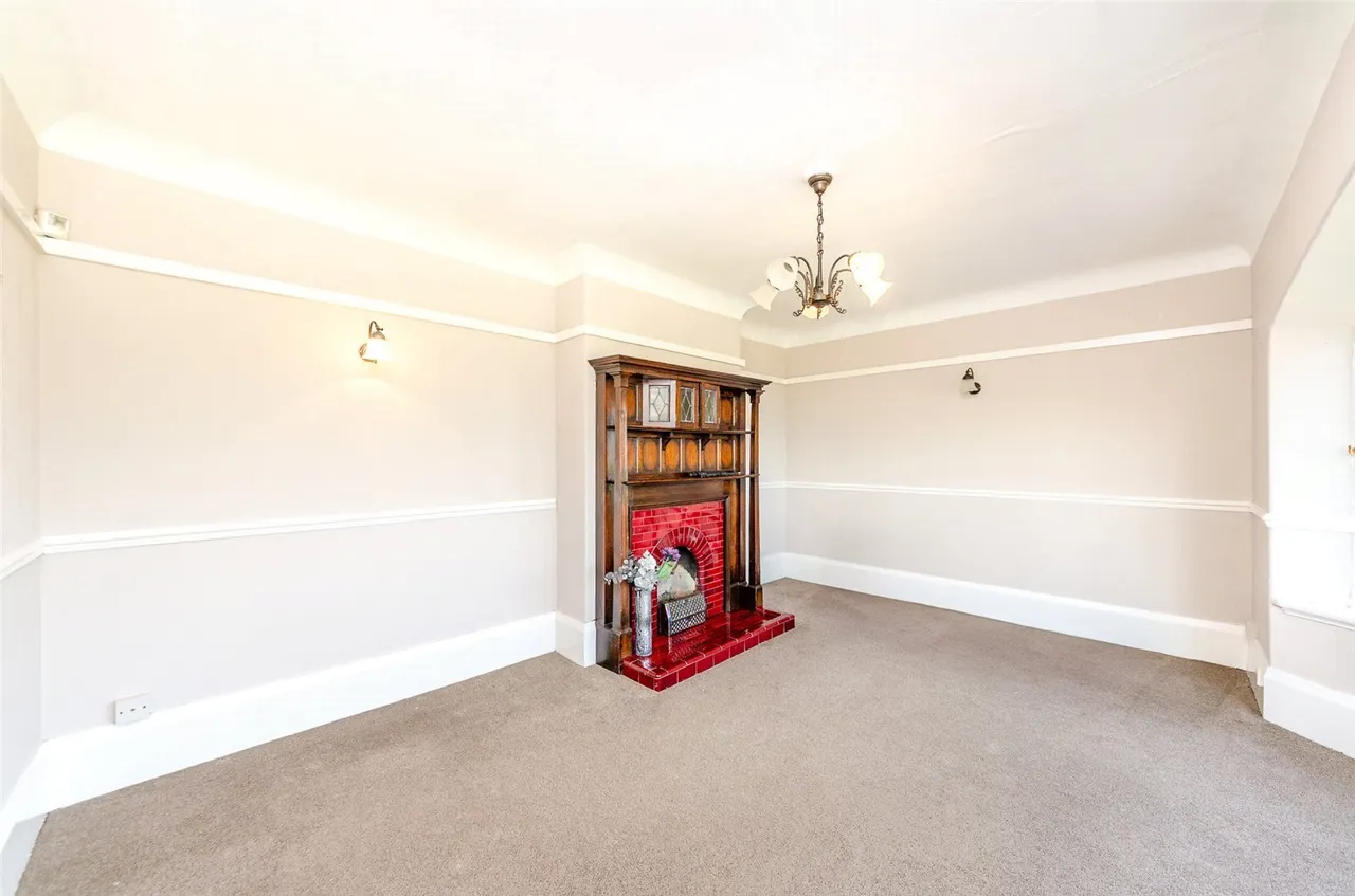Ael Y Bryn Road, Colwyn Bay, LL29, photo 13