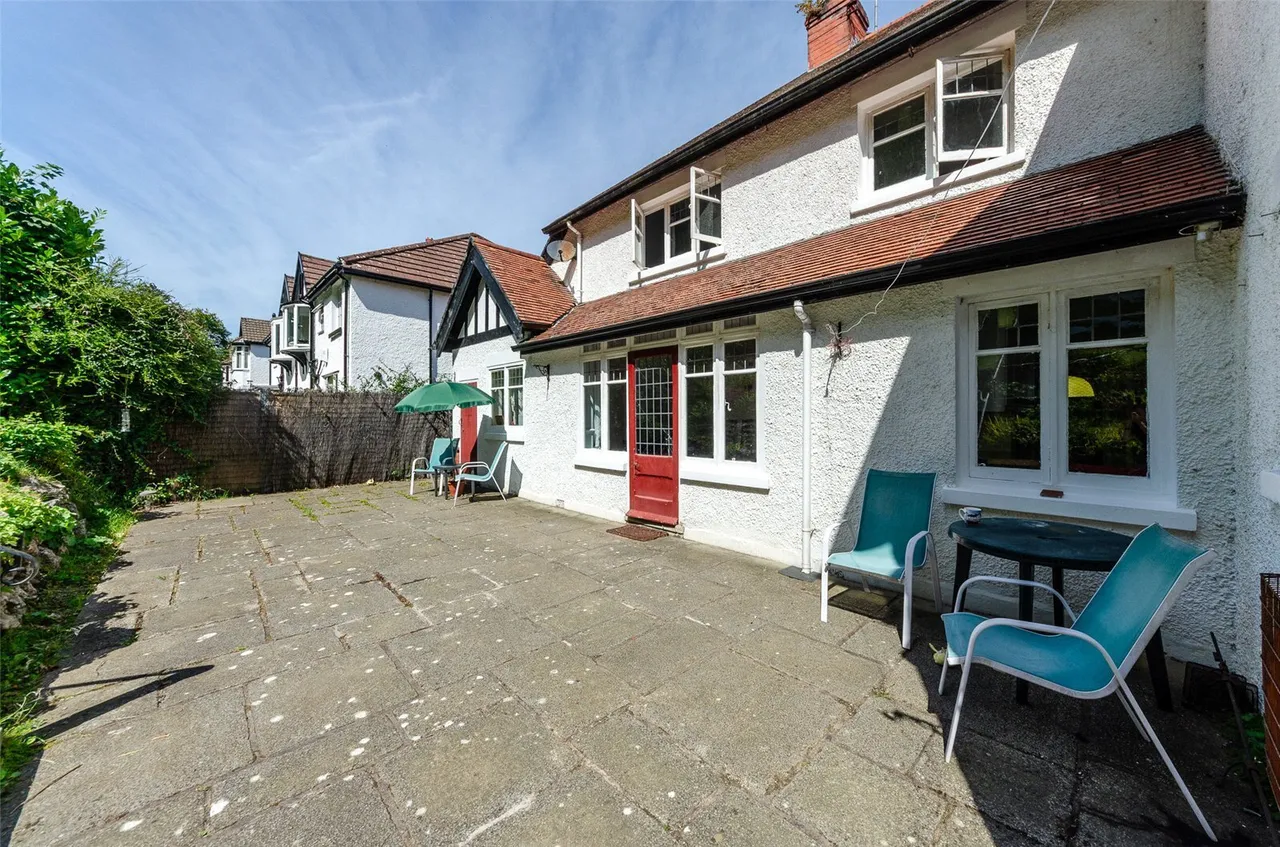 Ael Y Bryn Road, Colwyn Bay, LL29, photo 25