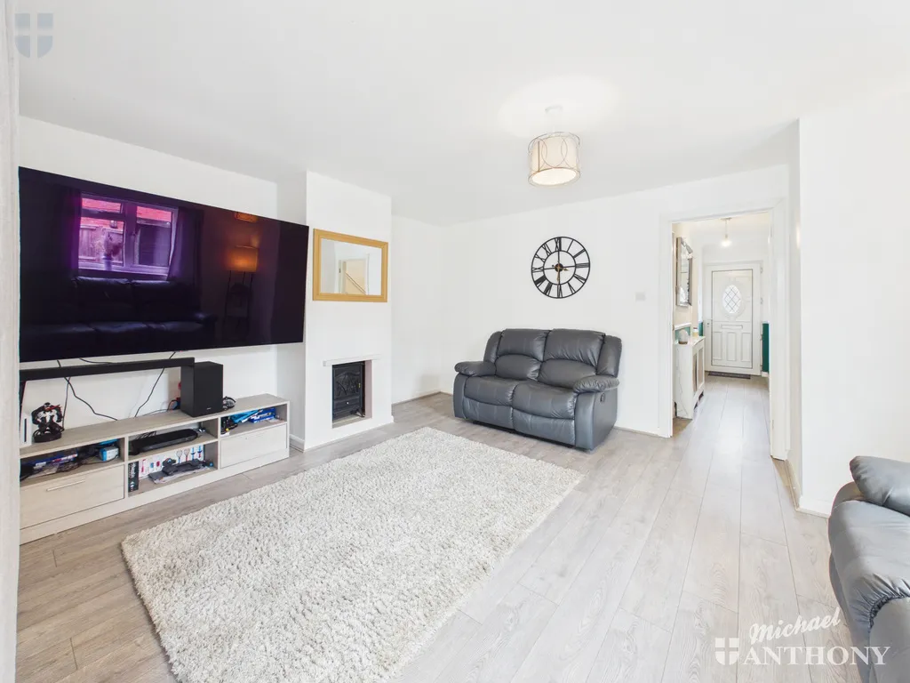 Eeles Close, Aylesbury, HP19, photo 11