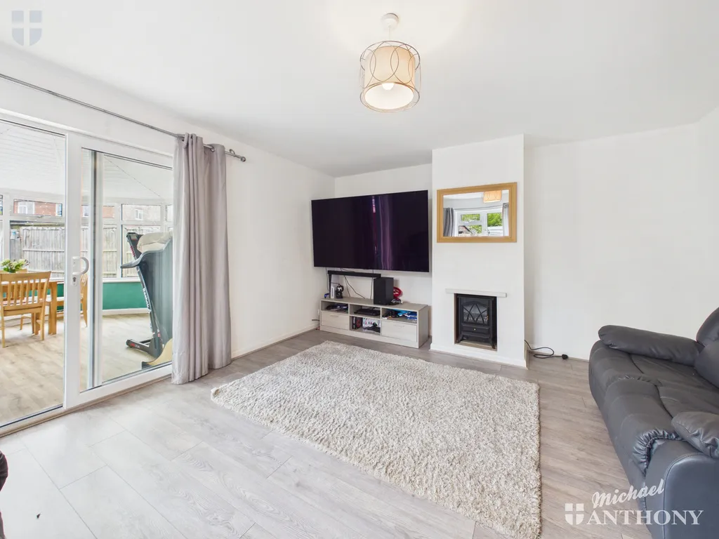 Eeles Close, Aylesbury, HP19, photo 10