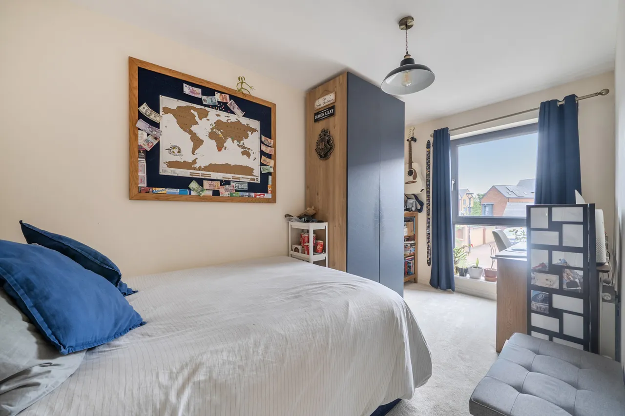 Brand Avenue, Uxbridge, UB10, photo 6