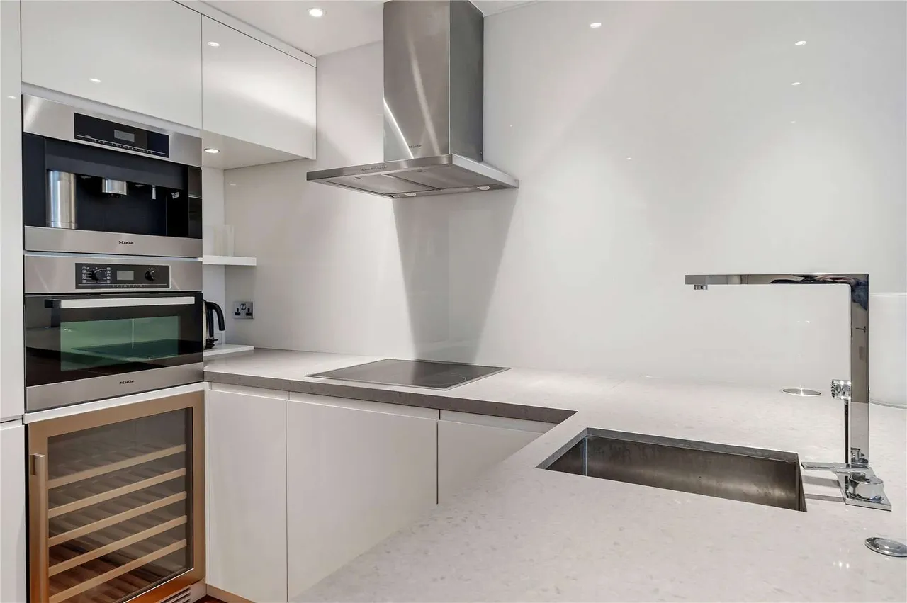 The Heron, 5 Moor Lane, City of London, London, EC2Y 9AP, photo 4